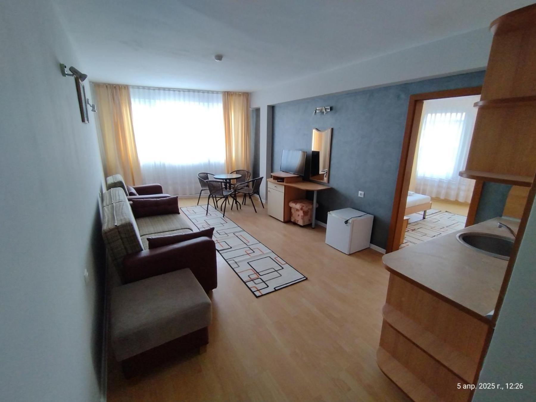 Family Hotel Coral Sozopol Extérieur photo