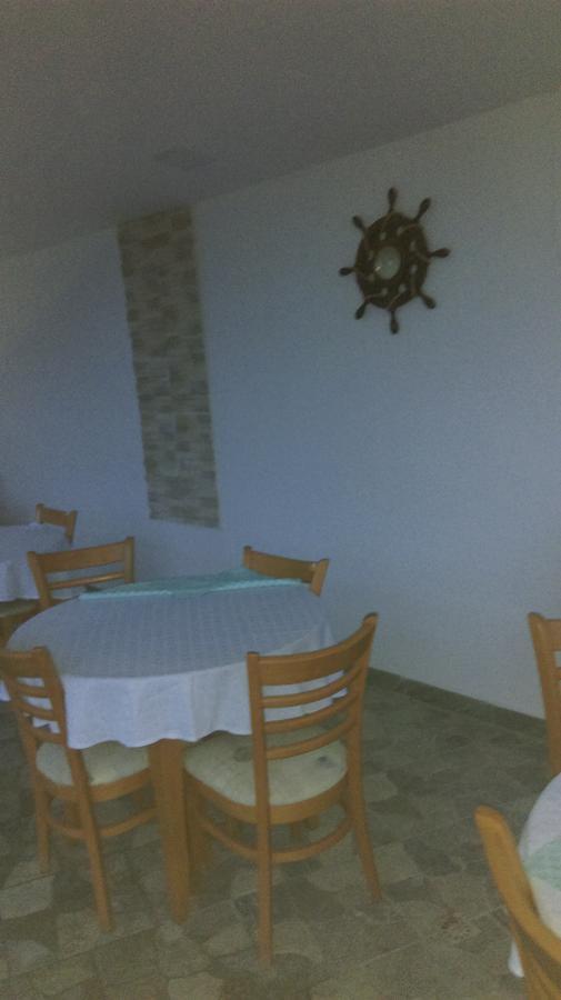 Family Hotel Coral Sozopol Extérieur photo